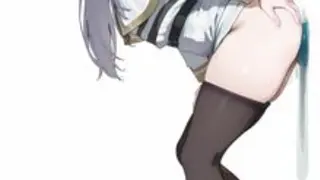 Frieren mentre fa stretching ai glutei e si masturba.